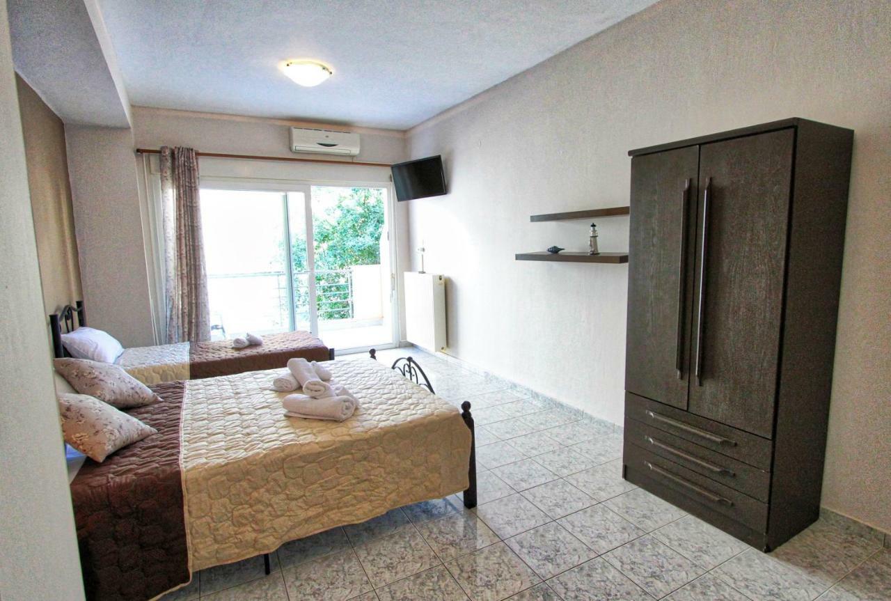 Arianna Studios 7 Cavala Exterior foto