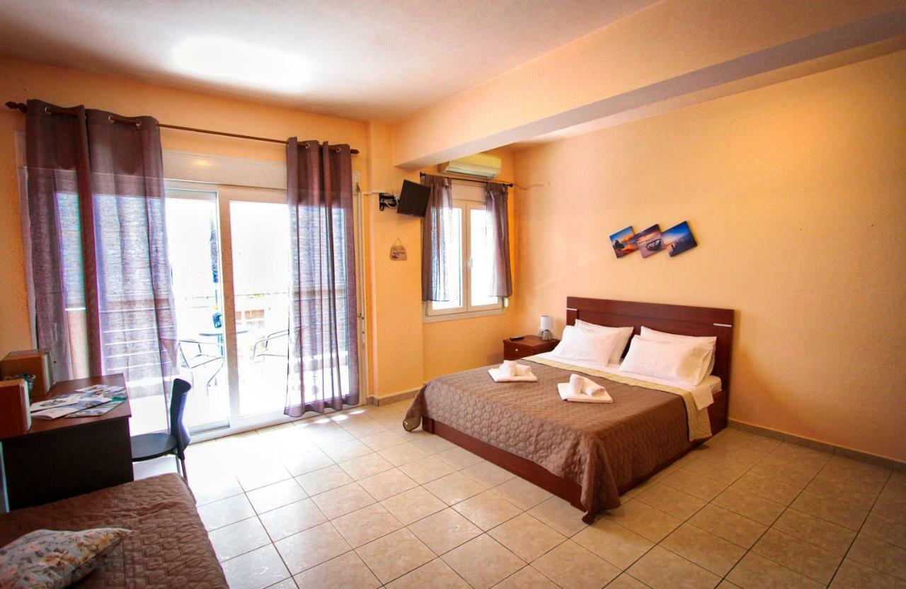 Arianna Studios 7 Cavala Exterior foto